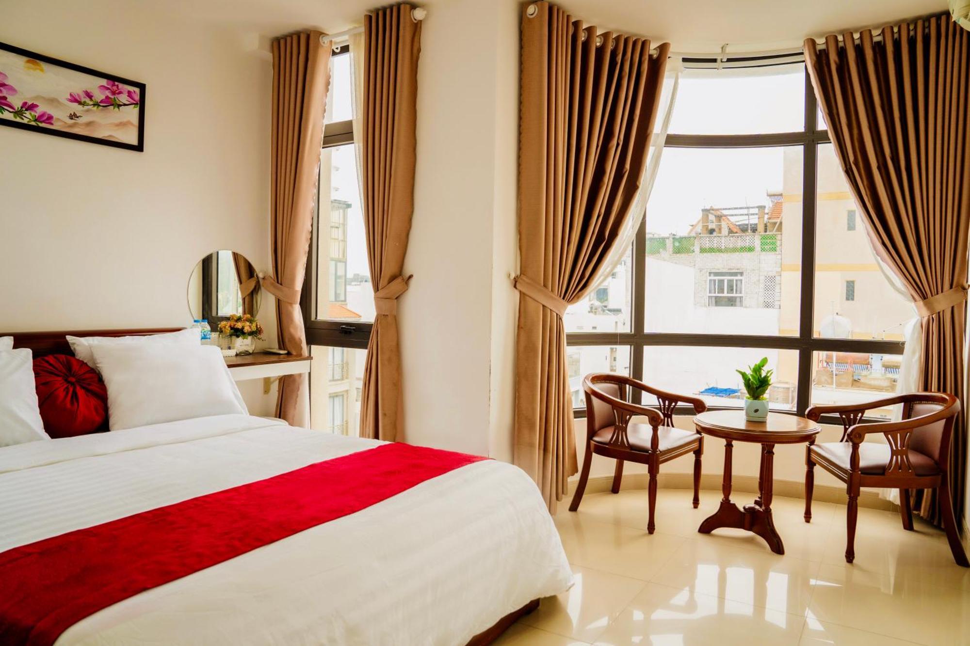 Hotel Khach San Trung Hieu Vung Tau Esterno foto